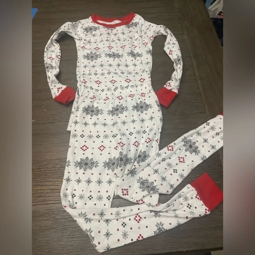 Honest Kids  2-piece Pajama Set Size Small Red White Black